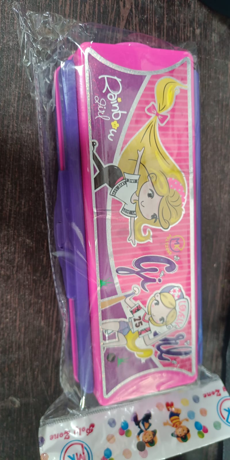 7749 Multipurpose Compass Box, Pencil Box with 1 Compartments for School, Cartoon Printed Pencil Case for Kids, Birthday Gift for Girls & Boys 7749 Multipurpose Compass Box, Pencil Box with 1 Compartments for School, Cartoon Printed Pencil Case for Kids, Birthday Gift for Girls & Boys